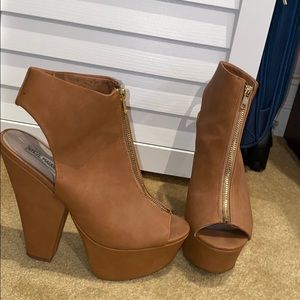 Steve Madden Heals size 10